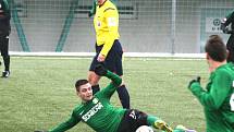 Přípravný fotbal: 1. FK Příbram - FK Baník Sokolov (v zeleném) 