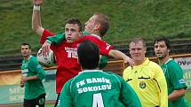 II. fotbalová liga: FK Baník Sokolov - SK Slovan Varnsdorf (v červeném)