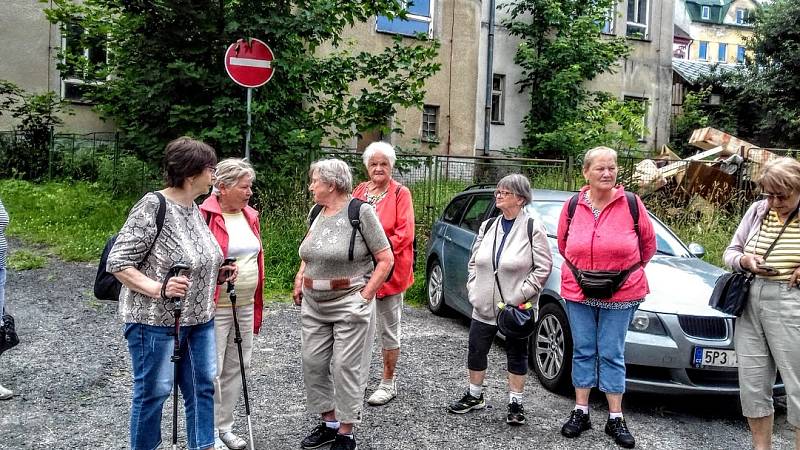 Z činnosti Klubu seniorů J. z Poděbrad, Sokolov.