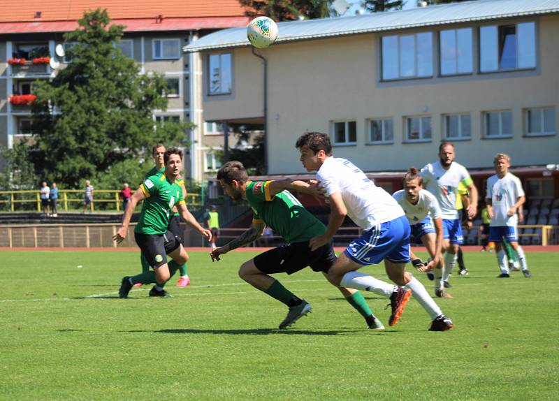 ČFL: FK Baník Sokolov - FK Meteor Praha