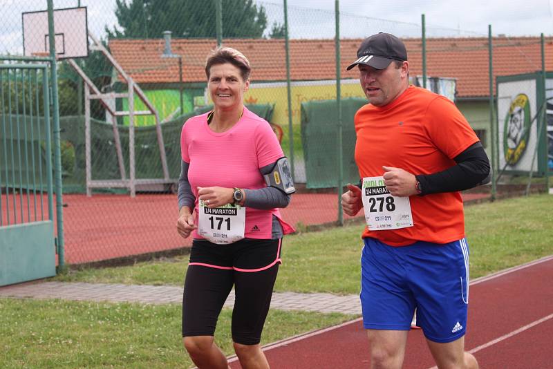 Sokolovský čtvrtmaraton, Barevný běh, Den s Policií ČR, Stezka skřítka Sokolníčka, koncerty nebo ohňostroje, to všechno byla letošní akce Hurá, prázdniny.