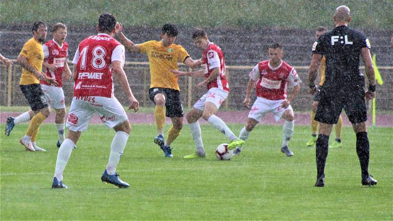 FNL: FK Baník Sokolov - FK Pardubice