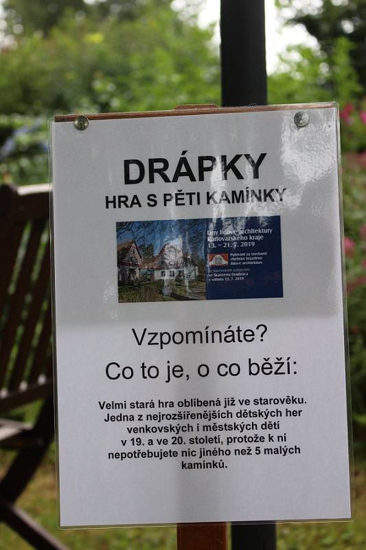 Dny lidové architektury pro Karlovarský kraj byly zahájeny v malebném skanzenu Doubrava u Lipové na Chebsku.