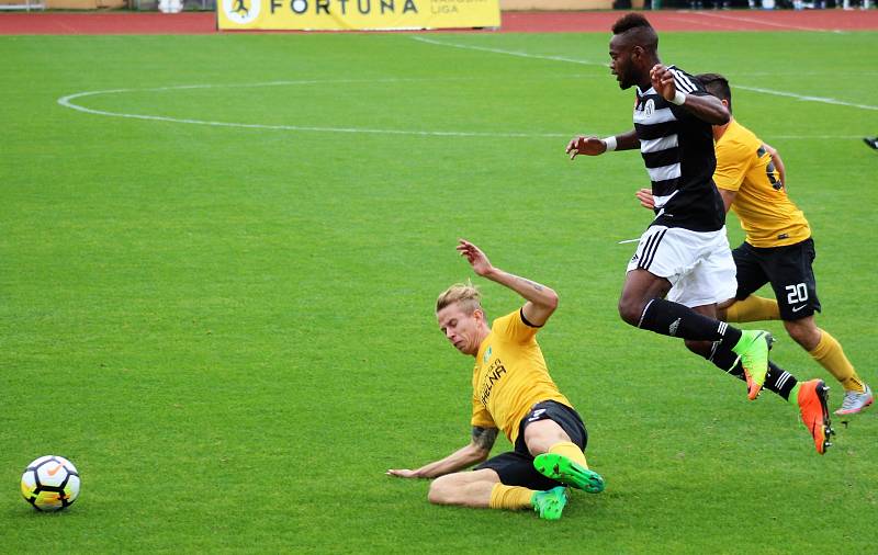 Fotbalisté sokolovského Baníku na Budějovice nestačili. Prohráli 0:1.