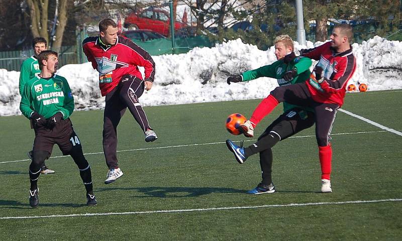 Příprava: FK Baník Sokolov - FC Chomutov  (v črvených dresech)