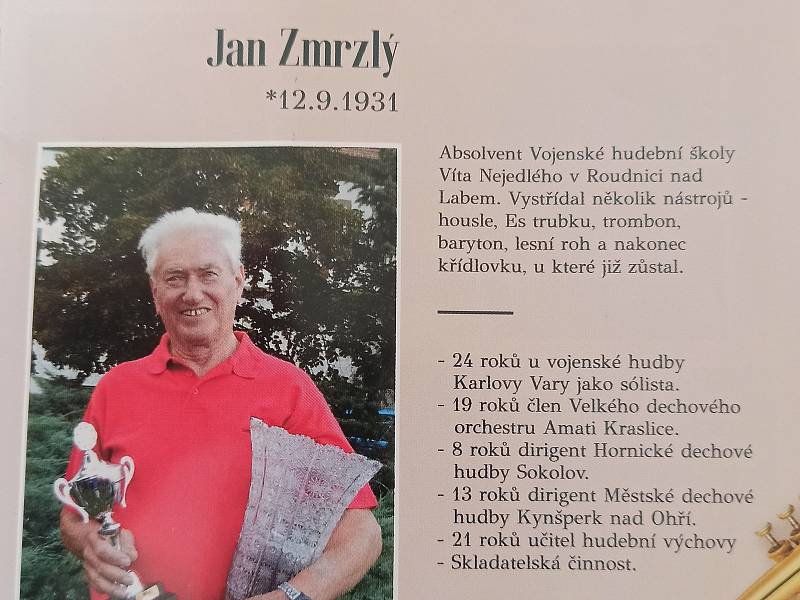 Myslím si, že muzika zajímá každého člověka," říká oslavenec Jan Zmrzlý