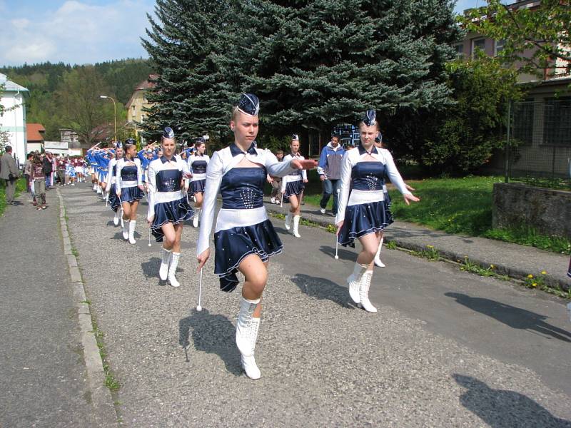 Oslavy osvobození od fašismu v Kynšperku nad Ohří.