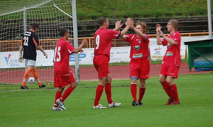 Divize: FK Baník Sokolov B - FC Chomutov