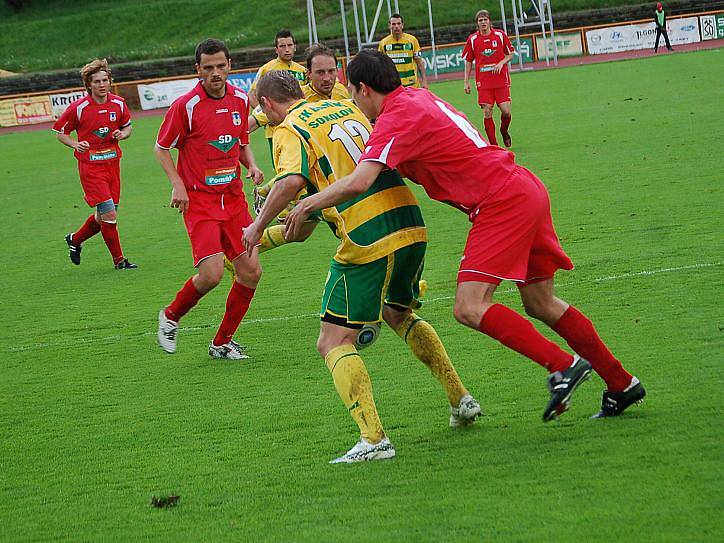 Divize: FK Baník Sokolov B - FC Chomutov