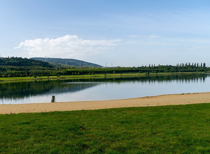 Jezero Michal zůstane v budoucnu oázou klidu i místem pro aktivní využití volnéh