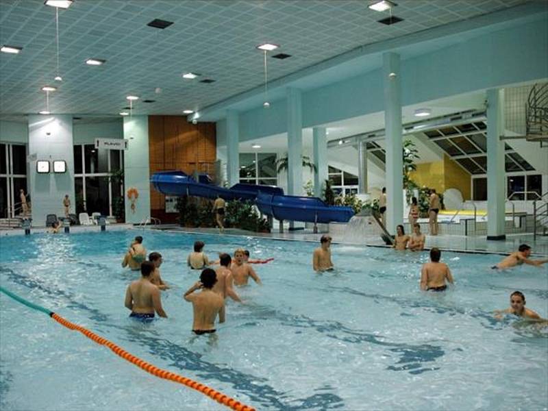 Sokolovský bazén.