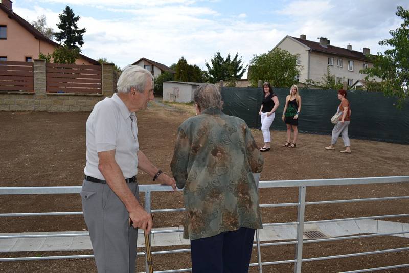 Chotovinské slavnosti s představením nového domu s podporovaným bydlením.  