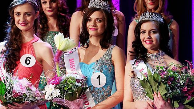 Titul Miss Sezimovo Ústí v roce 2015 získala domácí favoritka Barbora Vodehnalová.