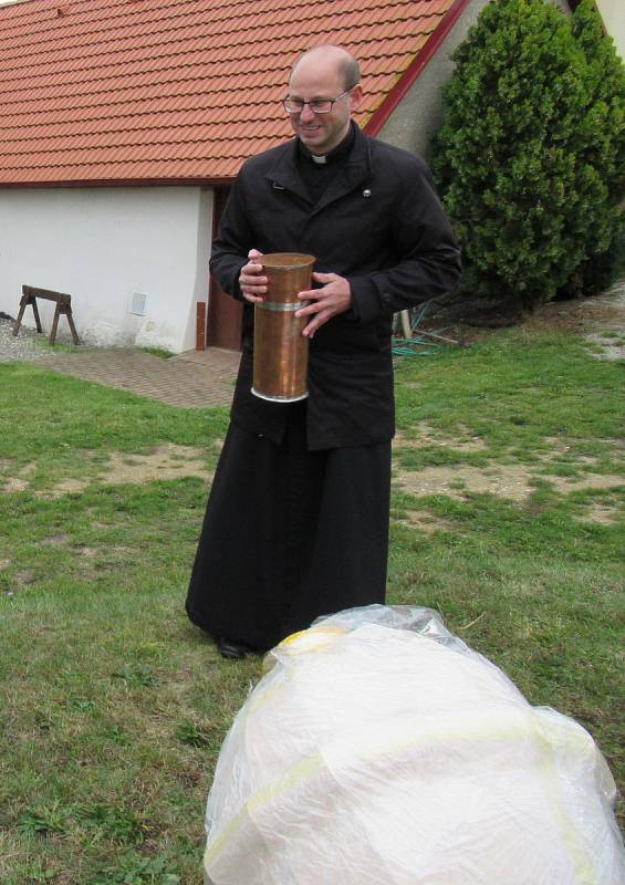 Kostel Povýšení sv. Kříže ve Veselí nad Lužnicí se opravoval dva roky, rekonstrukce se nachýlila konci.