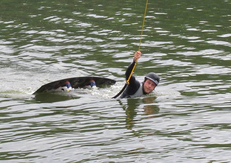 Kemp Karvánky mezi Soběslaví a Veselím nad Lužnicí hostil v sobotu 15. srpna již popáté závodníky na wakeboardech a wakeskatech.