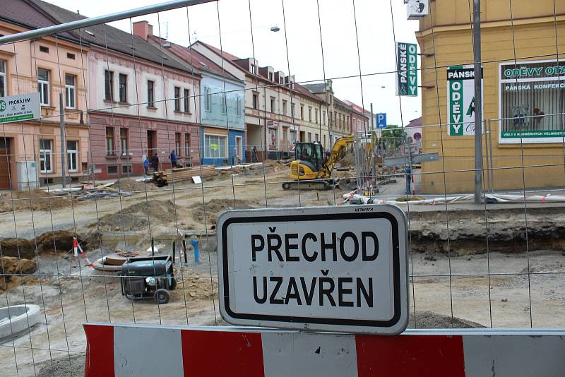 Dopravní uzavírka Budějovické ulice v Táboře.