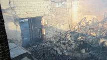 Druhý stupeň požárního poplachu byl vyhlášen v pátek odpoledne při požáru bramborárny v Choustníku. V sobotu ráno hasiči ještě objekt monitorovali.