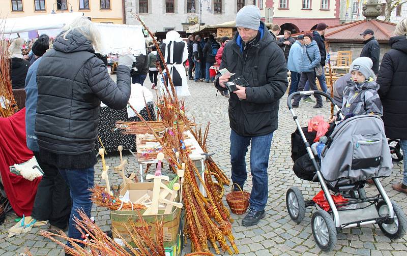 Velikonoční jarmark na Žižkově náměstí.