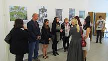 Slavnostní zahájení výstavy Tady orel v prostorách Střední odborné školy ekologické a potravinářské (SOŠEP) ve Veselí nad Lužnicí se uskutečnilo v úterý 4. října v 17 hodin.