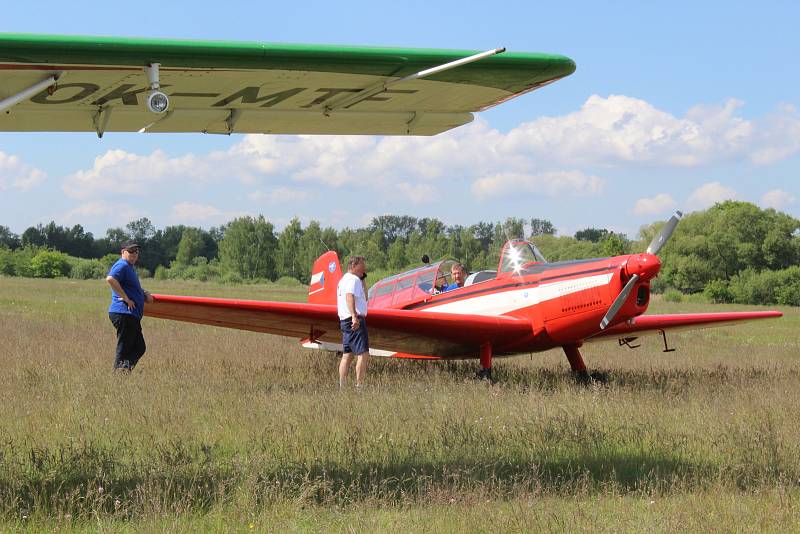 Soběslavský aeroklub slavil v sobotu 70 let od založení.