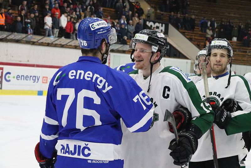 Postupový pátý zápas finále II. ligy: HC Tábor - Baník Příbram 3:0.