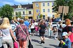 Chýnovští blokovali průjezd aut městem. Protestovali tak proti zdržení stavby obchvatu.