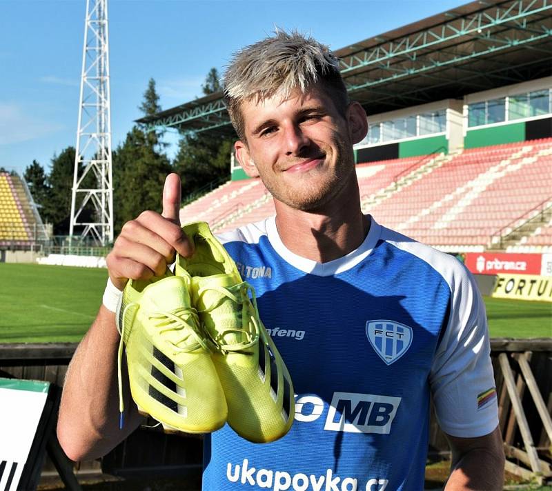 1. FK Příbram - FC MAS Táborsko ve 2. kole Fortuna národní ligy 0:2.