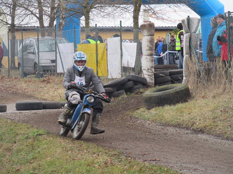 Off-road fichtel day v sobotu 11. ledna slavil na letišti v Soběslavi 20. narozeniny.