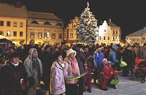 Na táborském Žižkově náměstí se v sobotu uskuteční adventní trhy. 