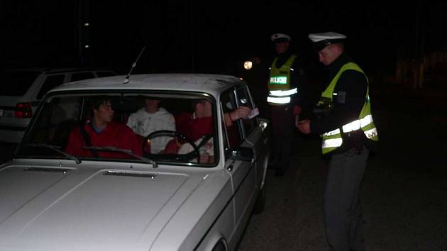 Policisté kontrolovali řidiče na Táborsku