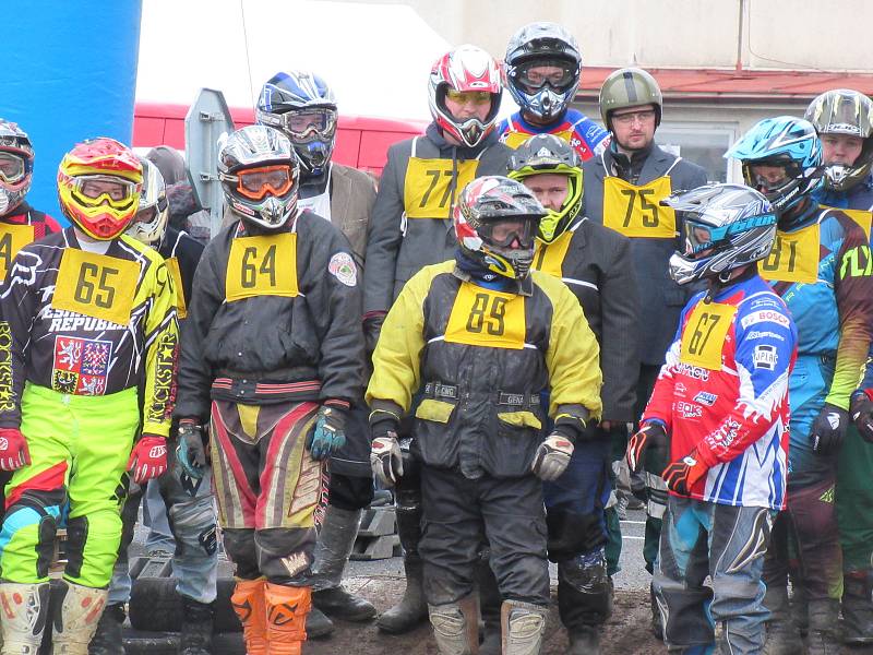 Off-road fichtel day v sobotu 11. ledna slavil na letišti v Soběslavi 20. narozeniny.