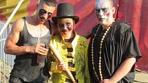 V Táboře do neděle hostuje jedinečný český cirkus, hororová rodina Ohana přijela do druhého největšího města v kraji poprvé.