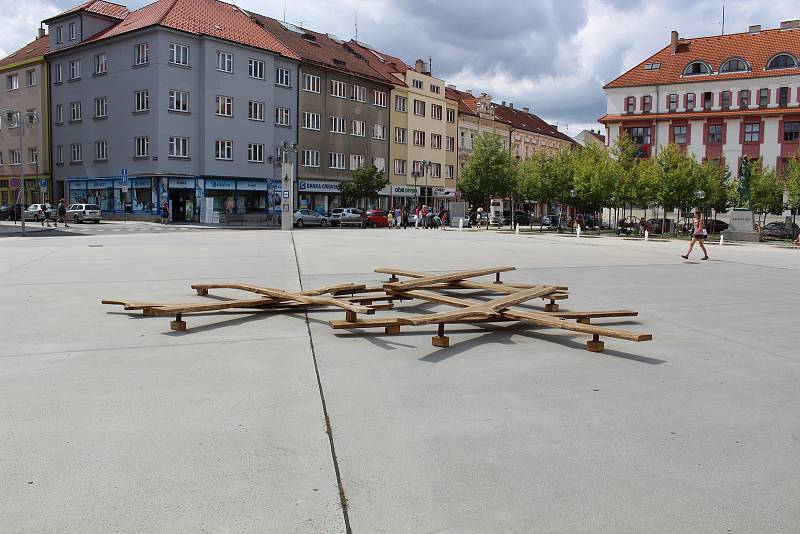 Náměstí TGM v Táboře bude hostit výstavu a koncert experimentální hudby.