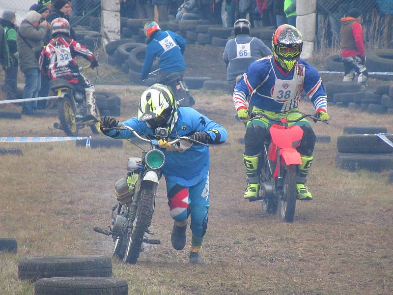 Off-road fichtel day v sobotu 11. ledna slavil na letišti v Soběslavi 20. narozeniny.