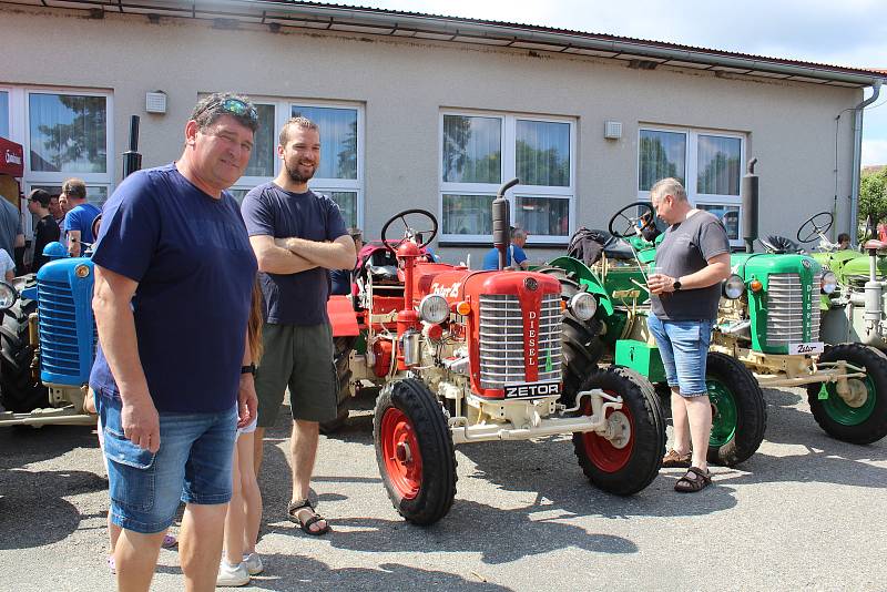 Drahov hostil traktoriádu. Letos již potřinácté.