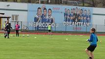 Fotbalový stadion v Soběslavi v úterý 4. května odpoledne.