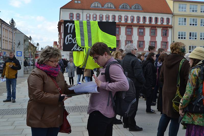 Studenti demonstrovali v Táboře na náměstí T.G.M.