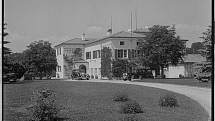 Z historie Sezimova Ústí. Fotografie pocházejí z archivu atelieru Šechtl a Voseček. Zveřejňujeme je s laskavým svolením Marie Šechtlové.