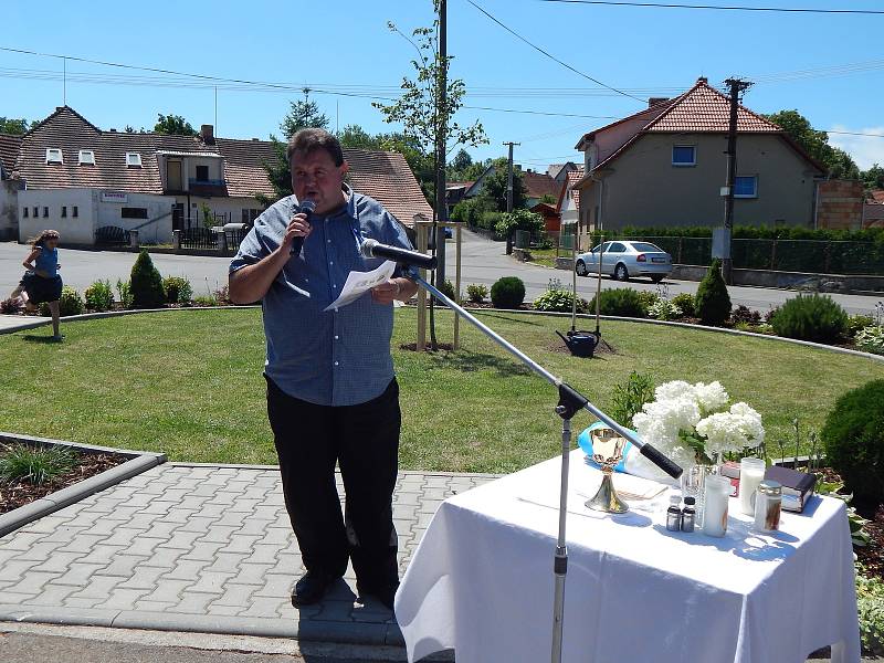 V sobotu 7. července se v Božejovicích (městská část Jistebnice) konalo setkání rodáků a zároveň také oslava 125. výročí založení SDH Božejovice, Foto: Tomáš Koliha