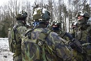 Bechyňští vojáci cvičí na své nasazení v Lotyšsku.