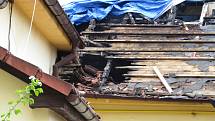 Ubytovna v Táboře deset dnů po požáru. Škodu hasiči odhadují na pět milionů.