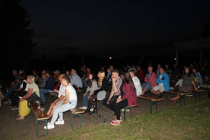 Vokule nabídlo v pátek a sobotu mladovožickým divákům divadlo i hudbu.