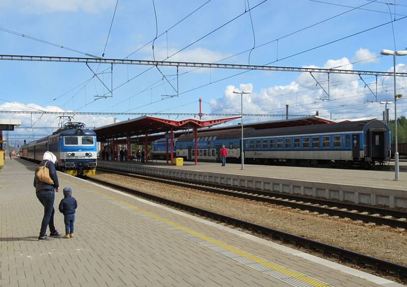 Železniční zastávka Veselí nad Lužnicí se dočká rekonstrukce již letos v červnu.