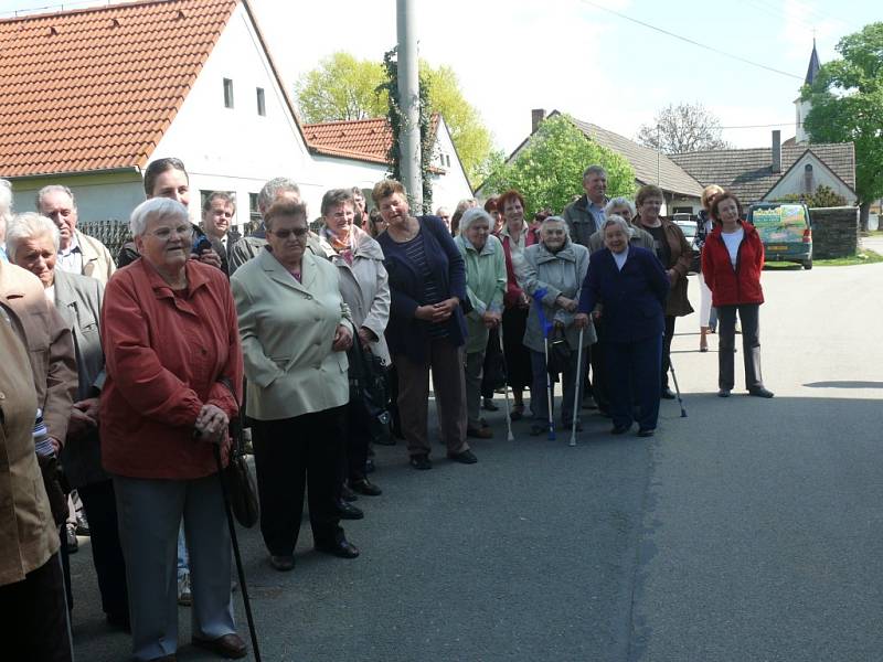 Ve Skalici otevřeli novou expozici historické školy a obecní knihovnu