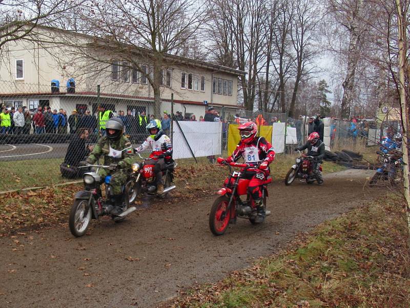 Off-road fichtel day v sobotu 11. ledna slavil na letišti v Soběslavi 20. narozeniny.