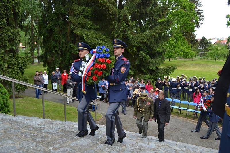 Ve čtvrtek si veřejnosti připomněla 131 let od narození Edvarda Beneše. 