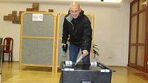 Volby v Sezimově Ústí.