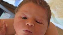 Adam Hromada ze Soběslavi. Na svět přišel 11. července ve 13.41 hodin. Prvorozený syn rodičů Nicoly a Lukáše vážil 3030 gramů a měřil 51 cm. 