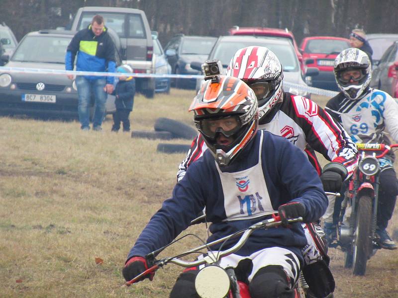 Off-road fichtel day v sobotu 11. ledna slavil na letišti v Soběslavi 20. narozeniny.