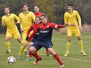 Utkání z podzimního derby Želeč - Soběslav.